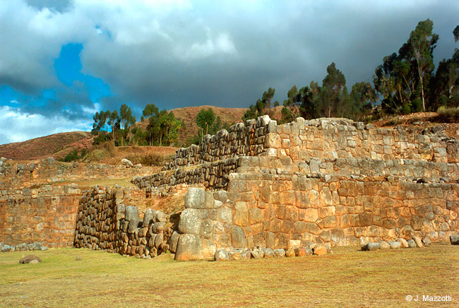 Sitio Arqueológico Inca en Chinchero