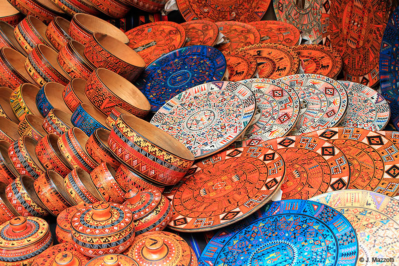 Handcrafts of Sacred	Valley of the	Incas